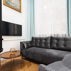 Of The Kings-old Town Pastel Appartement